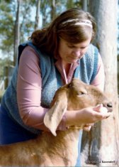 Well-known Australian goat veterinarian, Dr Sandra Baxendell, has co-authored the new information for goats in WormBoss